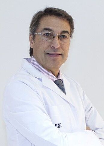 Médico urólogo Artur